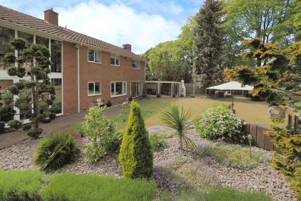 Additional image 2 of 4 bed detached house for saleHartland Road, Worksop S80