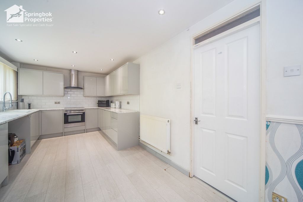 Additional image 11 of 3 bed terraced house for saleVaudrey Close, Shirley, Southampton, Hampshire SO15