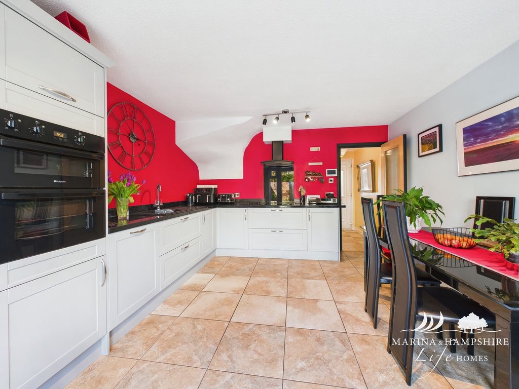 Additional image 6 of 3 bed town house for saleCarne Place, Port Solent PO6