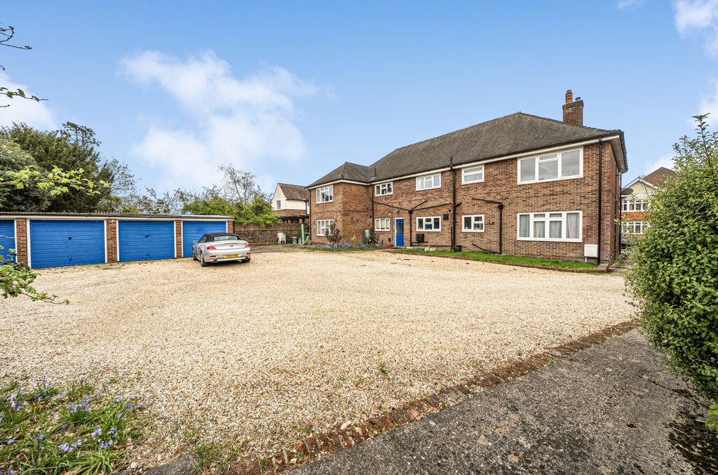 Additional image 8 of 2 bed flat for saleLeigh Road, Highfield, Southampton, Hampshire SO17