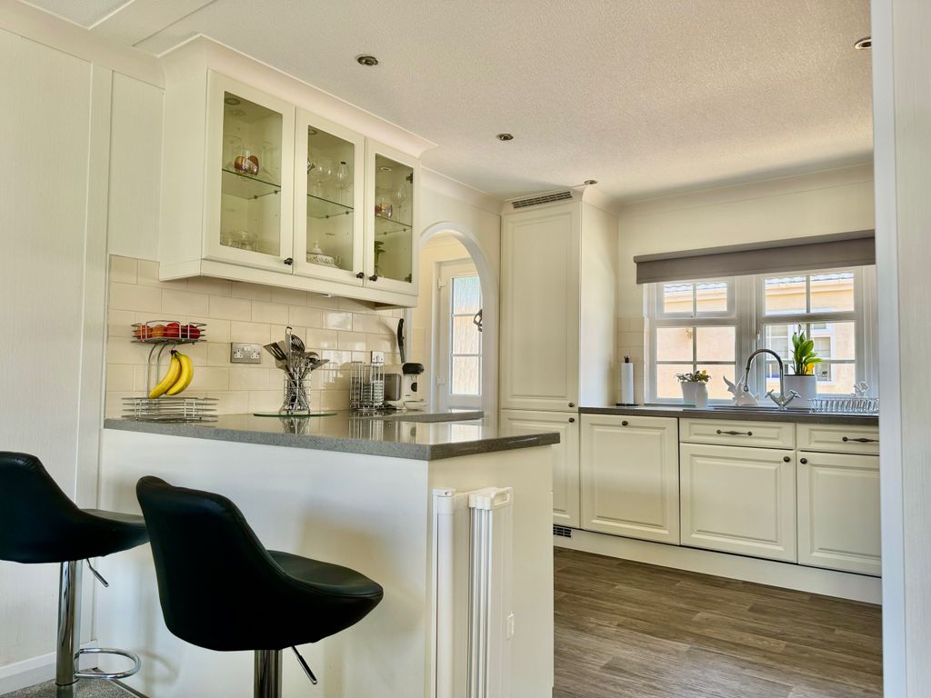 Additional image 12 of 3 bed mobile/park home for saleDevon Oaks Park, Yelverton PL20