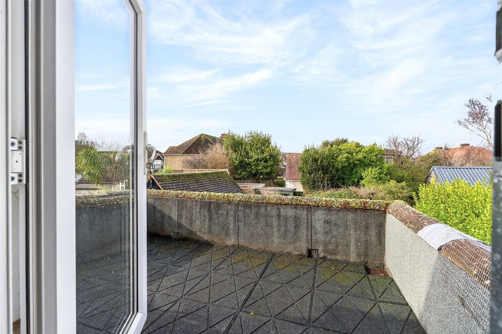 Additional image 9 of 3 bed detached house for saleHaynes Road, Worthing, West Sussex BN14
