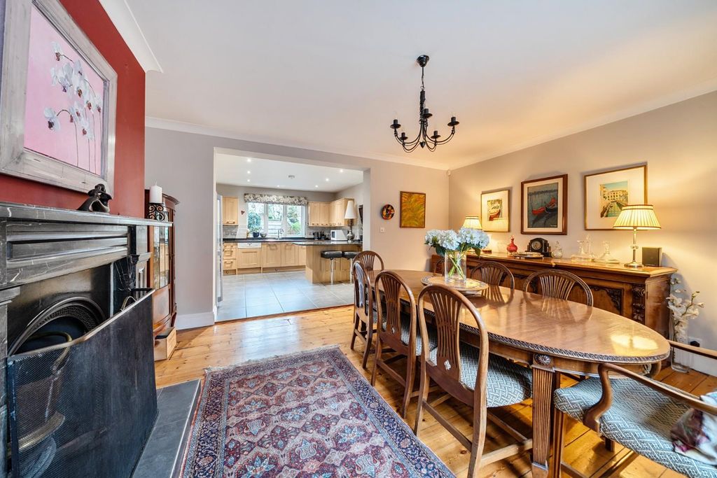 Additional image 3 of 4 bed terraced house for saleTrinity Place, Windsor SL4