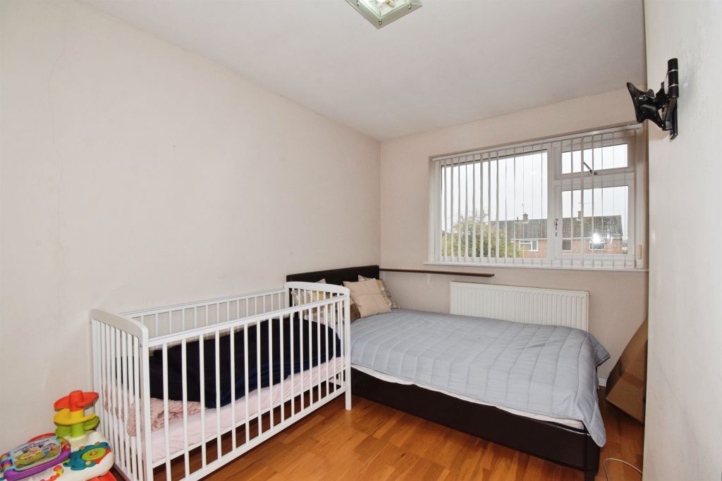 Additional image 11 of 5 bed semi-detached house for saleRedruth Avenue, Wigston LE18