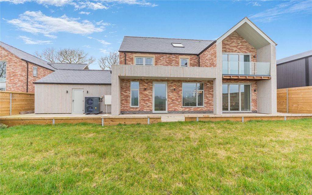 Additional image 25 of 5 bed detached house for saleBerry Thorpe Farm, Waltham Road, Thorpe Arnold, Melton Mowbray LE14
