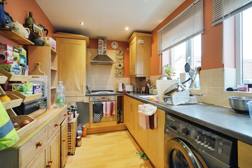 Additional image 3 of 3 bed terraced house for saleGeorge Orton Court, Burton-On-Trent, Staffordshire DE14