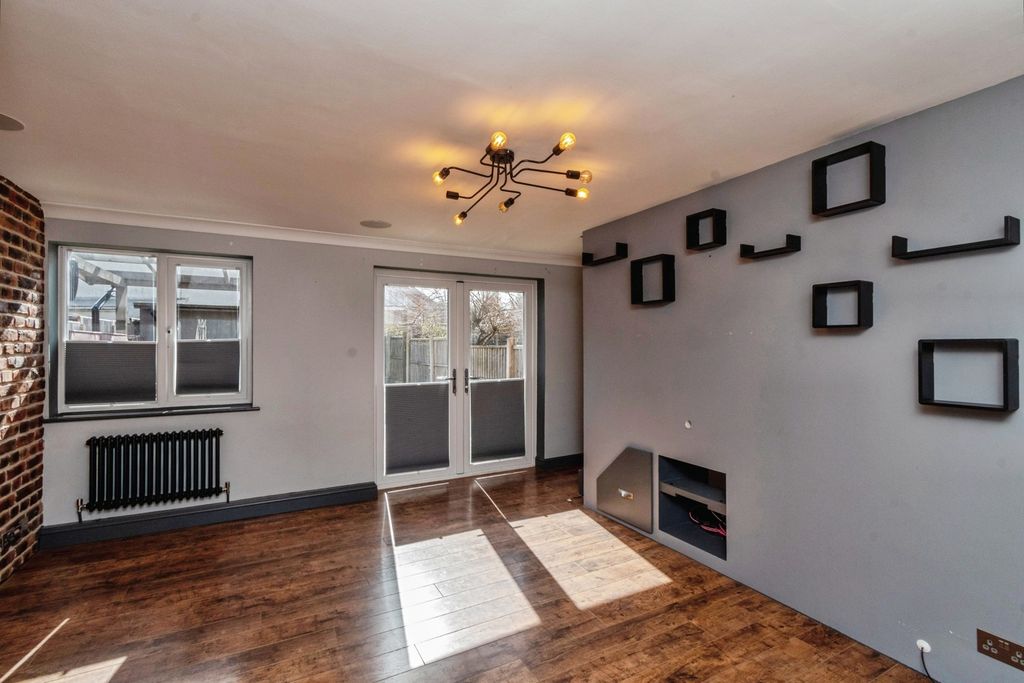 Additional image 5 of 3 bed semi-detached house for saleJubilee Close, Great Wyrley, Walsall, Staffordshire WS6