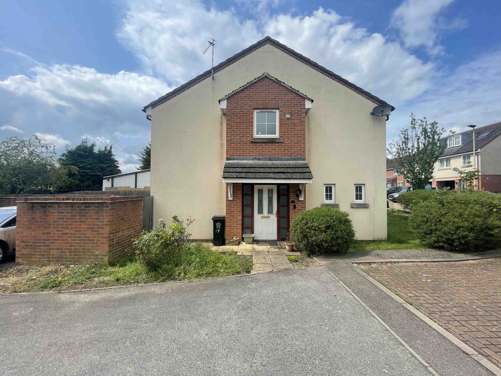 3 bed end terrace house for saleWoodleigh Close LE5