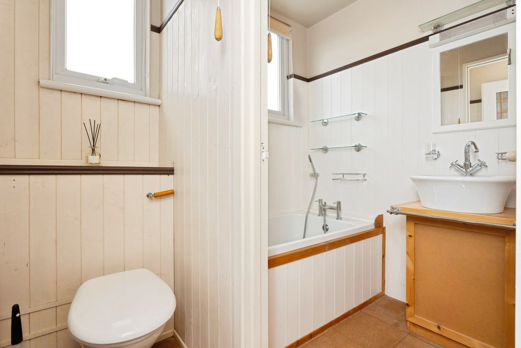 Additional image 12 of 3 bed semi-detached house for saleHomefield Road, Sileby, Loughborough, Leicestershire LE12