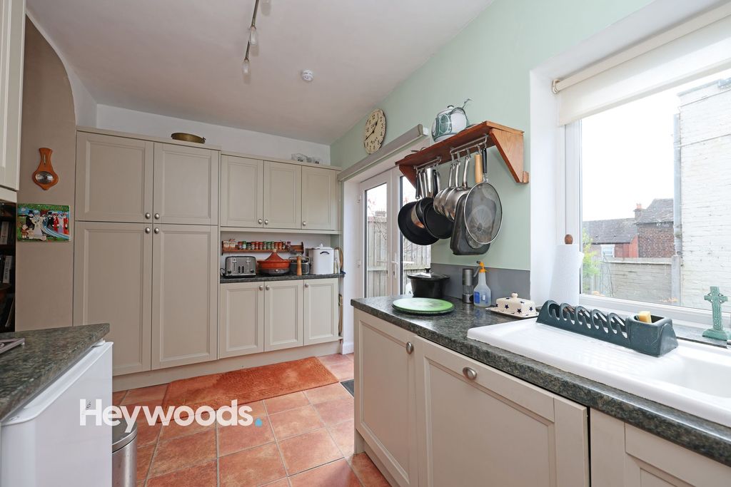 Additional image 9 of 2 bed semi-detached house for saleVicarage Crescent, Newcastle ST5