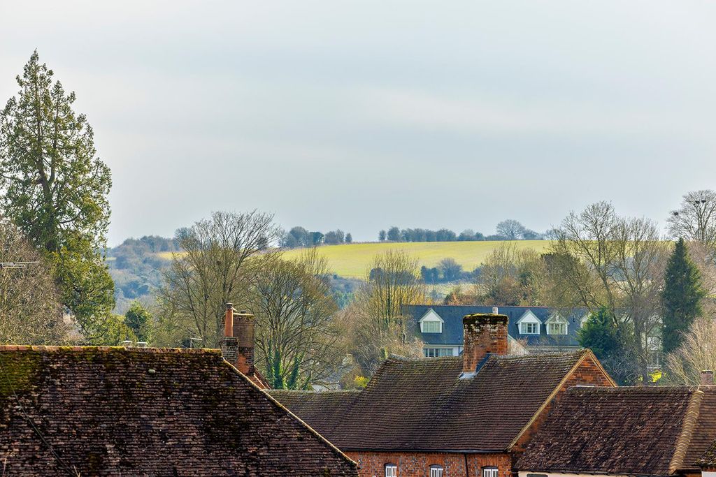 Additional image 19 of 4 bed detached house for saleThe Green, Aldbourne, Marlborough, Wiltshire SN8