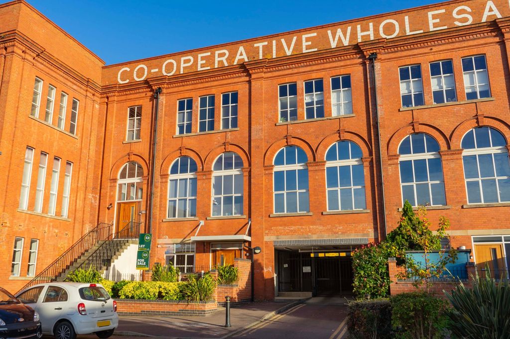 1 bed flat for saleWheatsheaf Court, Knighton Fields, Leicester LE2