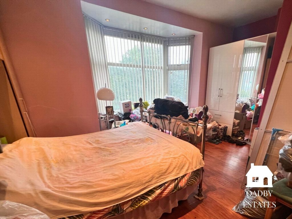 Additional image 7 of 5 bed town house for saleFosse Road North, Leicester LE3