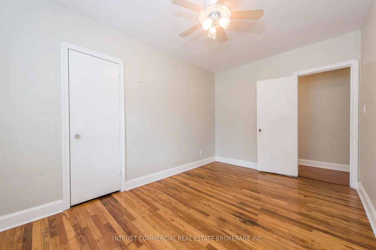200 Jane Street photo 5