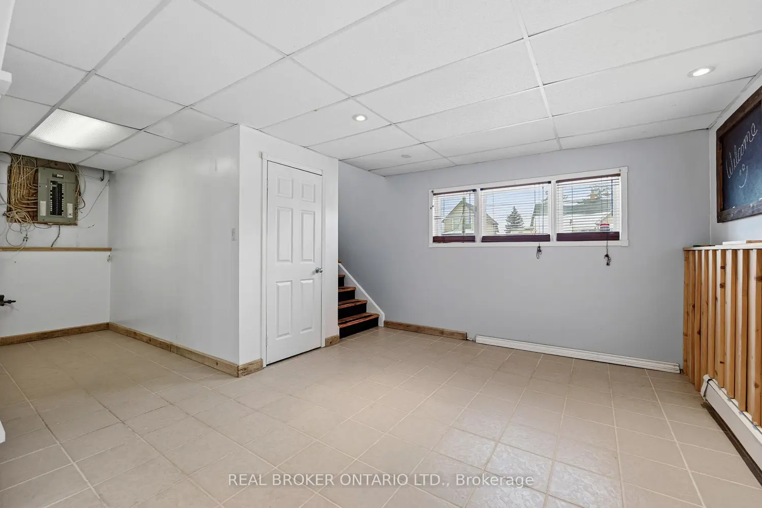 Additional image 9 of 379 Southworth Street