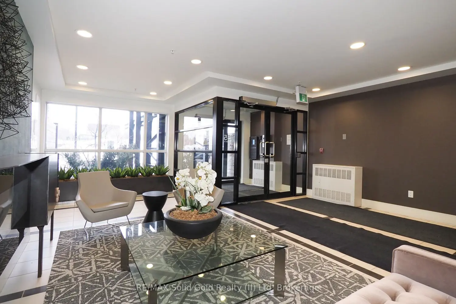 Additional image 6 of 155 St Leger Street 206