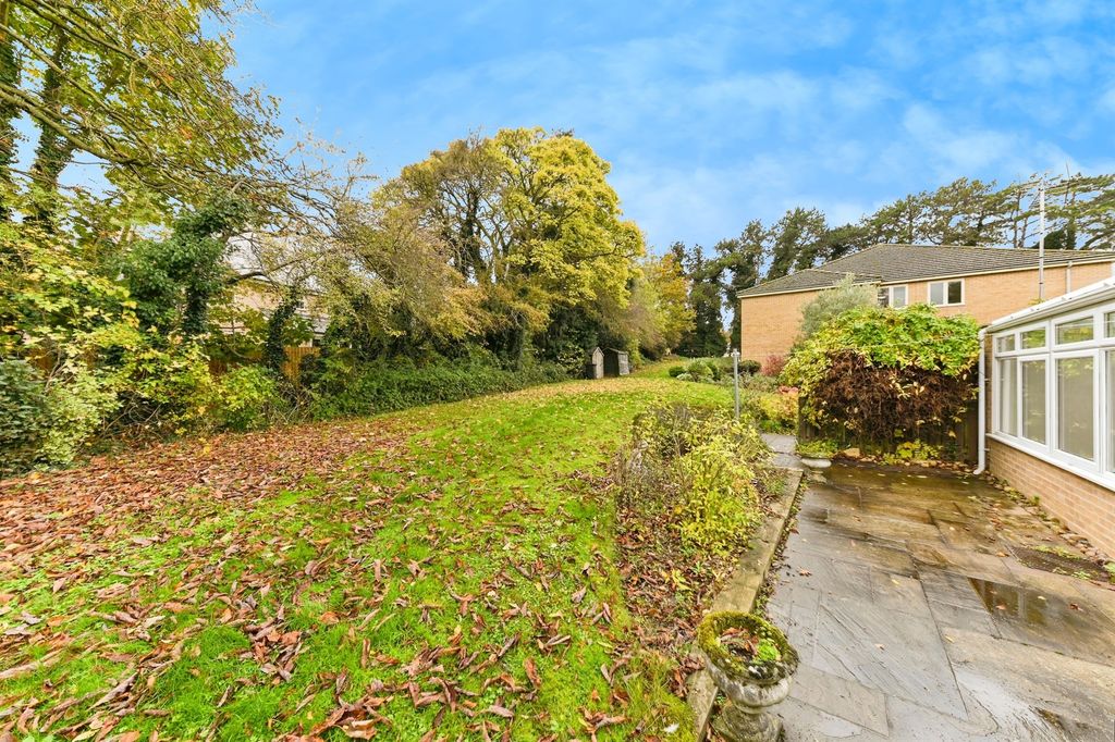 Additional image 13 of 2 bed semi-detached bungalow for saleChater Mews, Ketton, Stamford PE9