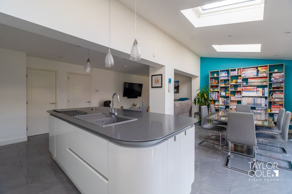 Additional image 12 of 4 bed detached house for saleCumberland Drive, Tamworth B78