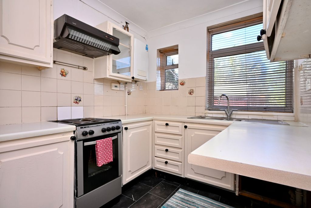 Additional image 5 of 3 bed terraced house for saleNarborough Road, Leicester, Leicestershire LE3