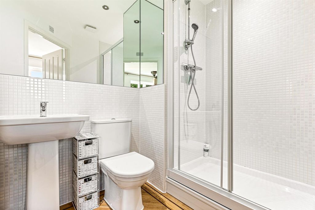 Additional image 11 of 5 bed end terrace house for saleElm Tree Court, Leicester LE2