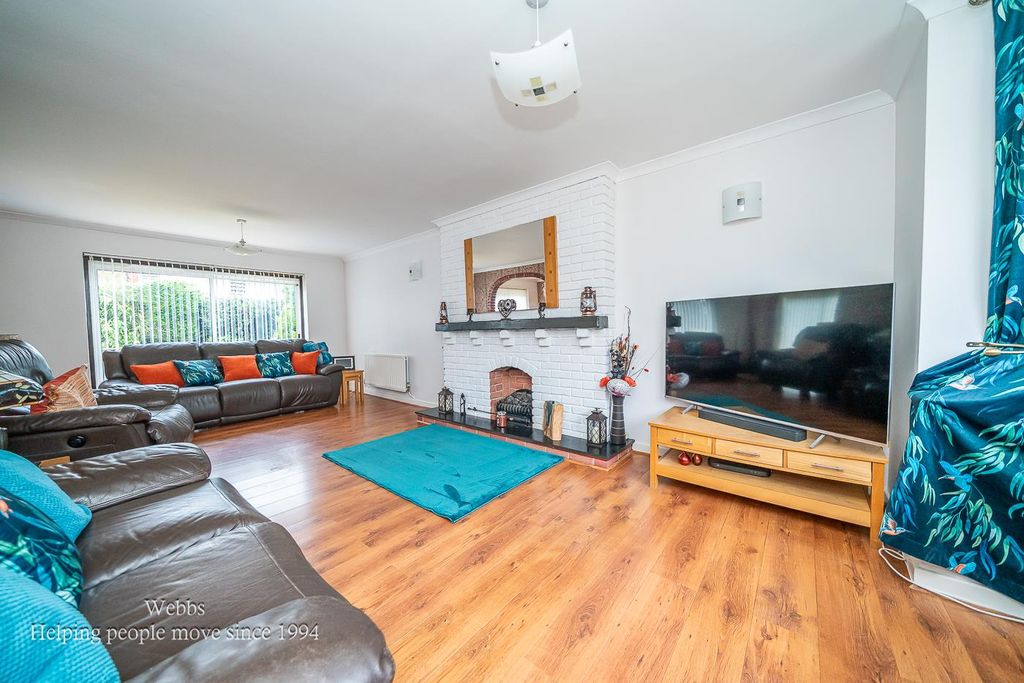 Additional image 12 of 4 bed detached house for salePool Close, Shareshill, Wolverhampton WV10