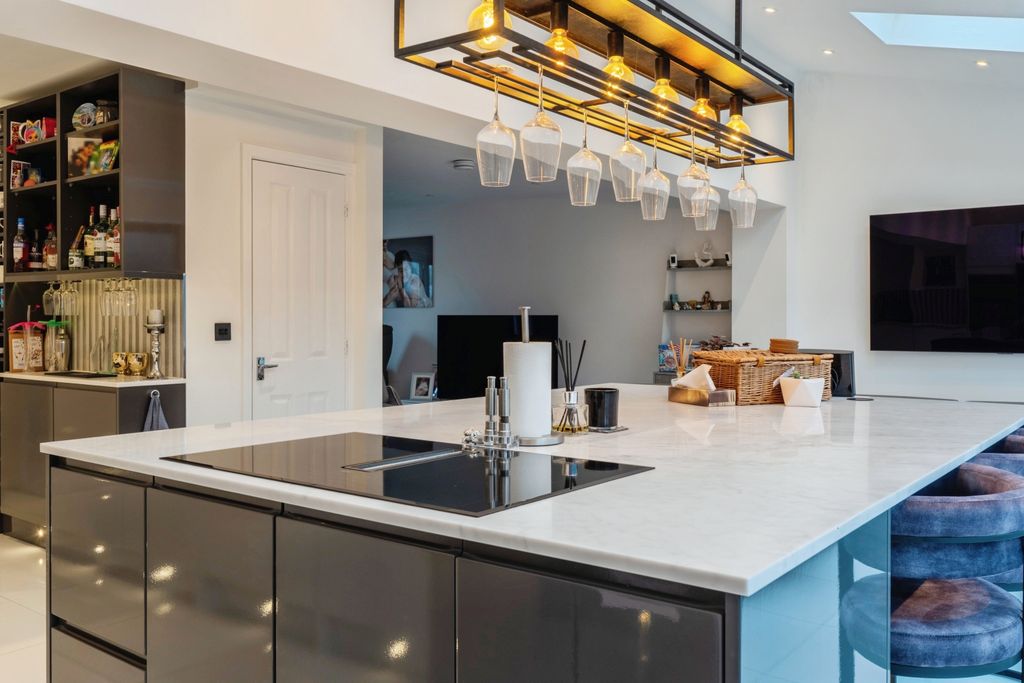 Additional image 7 of 3 bed detached house for saleCowslip Lane, Leicester LE7