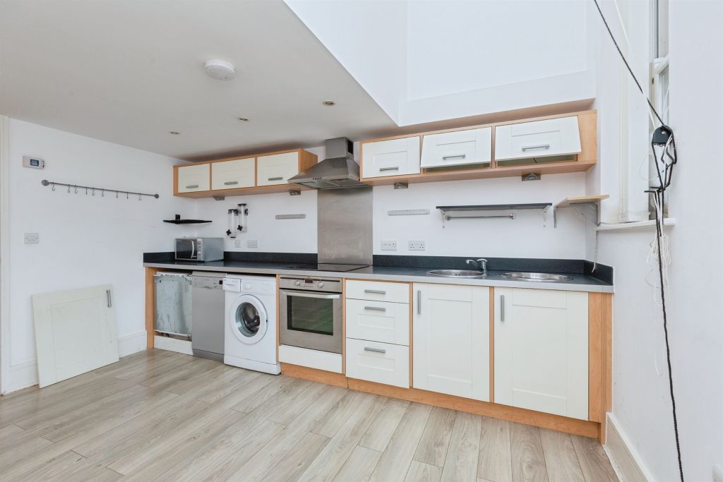 Additional image 2 of 2 bed flat for saleWimbledon Street, Leicester LE1