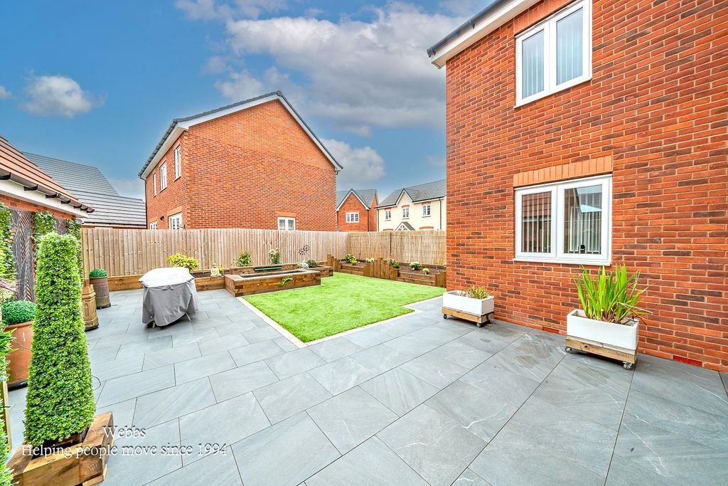Additional image 27 of 4 bed detached house for saleElder Avenue, Essington, Wolverhampton WV11