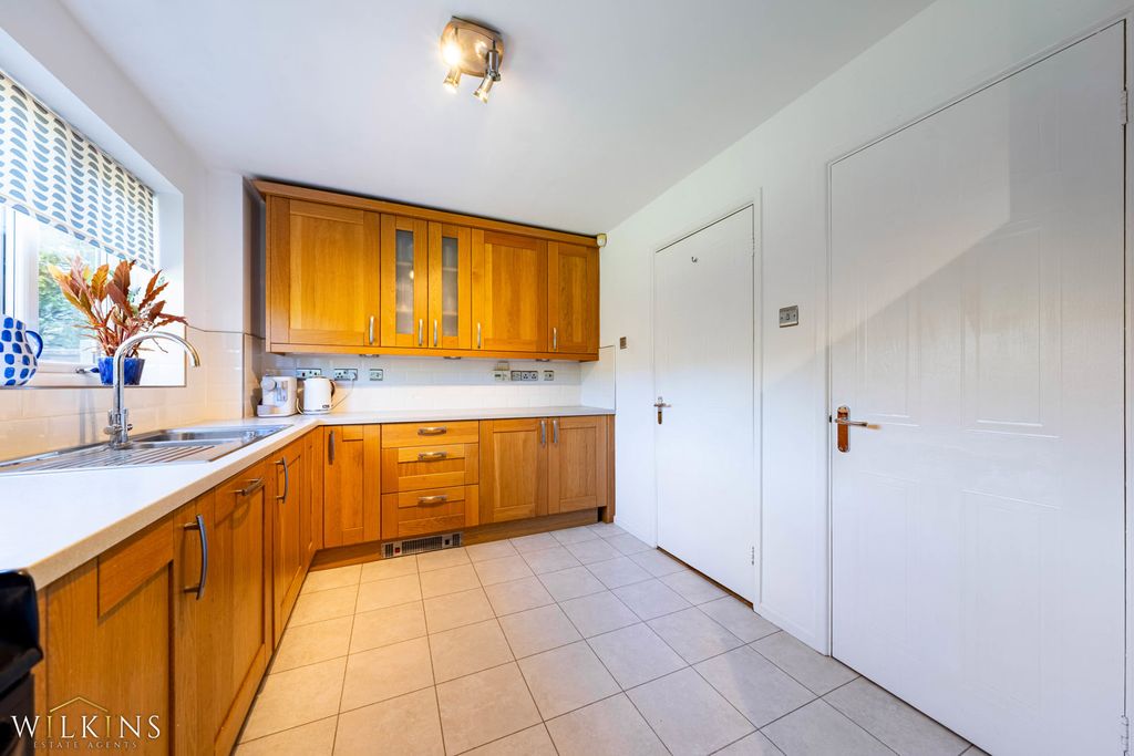 Additional image 10 of 4 bed detached house for saleDevonshire Drive, Tamworth, Staffordshire B78