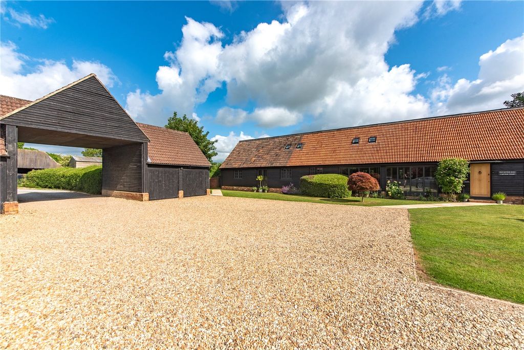 Additional image 3 of 4 bed detached house for saleOld Battens Barn, Ermin Street, Lambourn Woodlands, Hungerford RG17