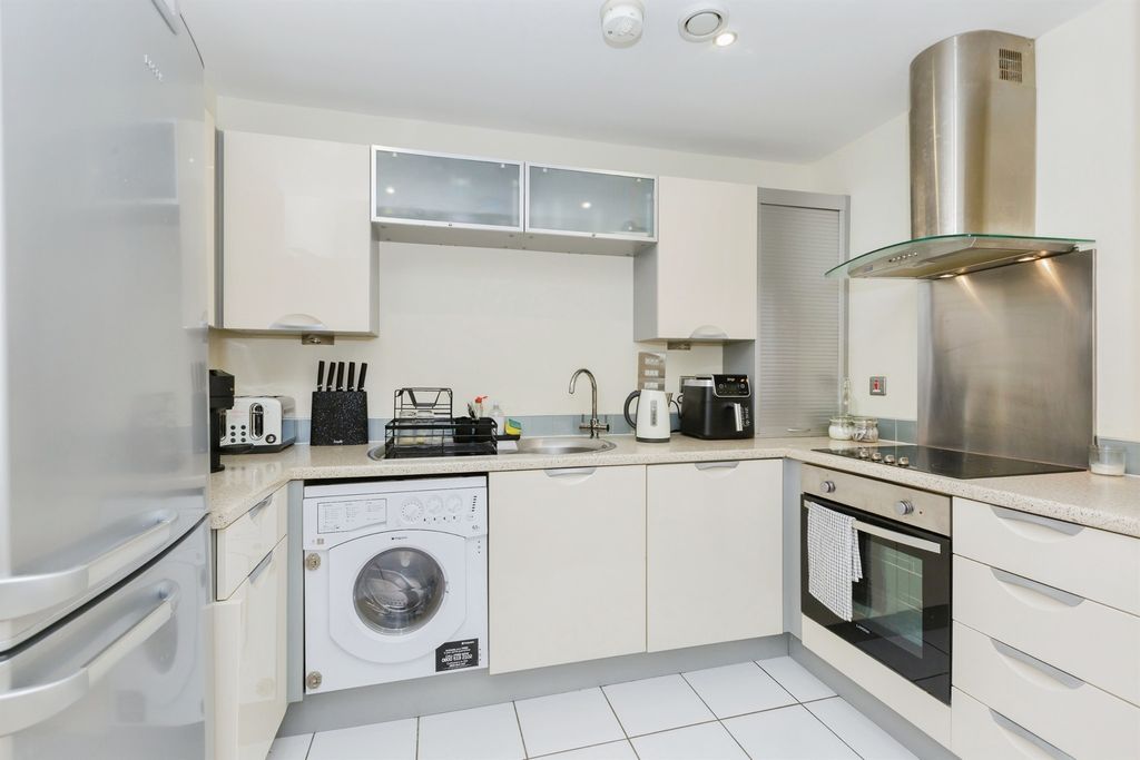 Additional image 3 of 1 bed flat for saleWestern Road, Leicester LE3