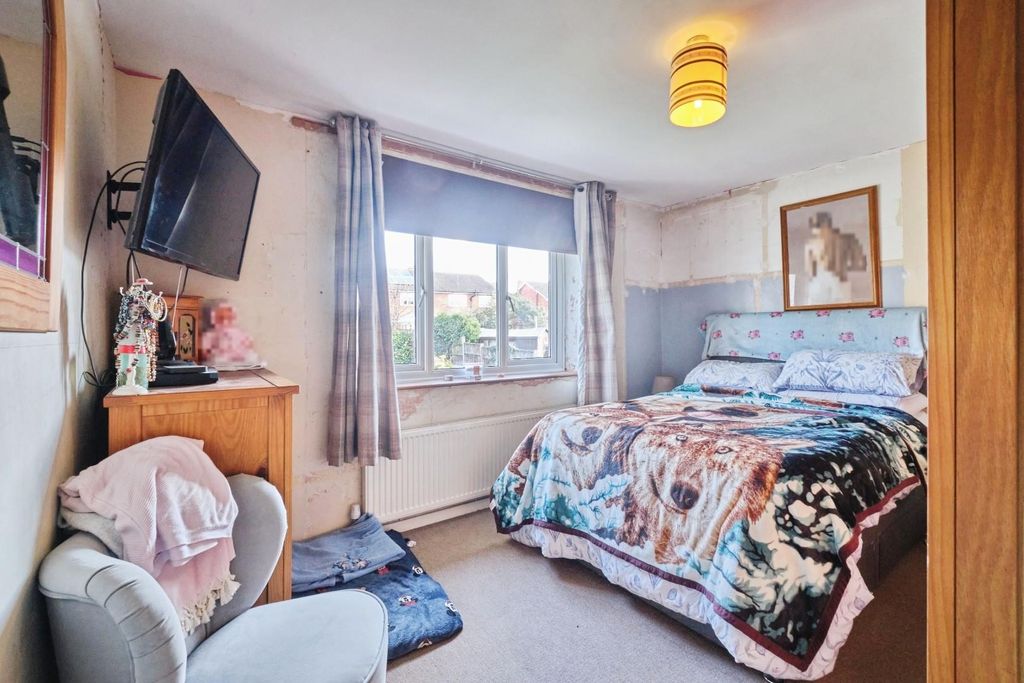 Additional image 7 of 3 bed semi-detached house for saleHigh Grange, Lichfield WS13