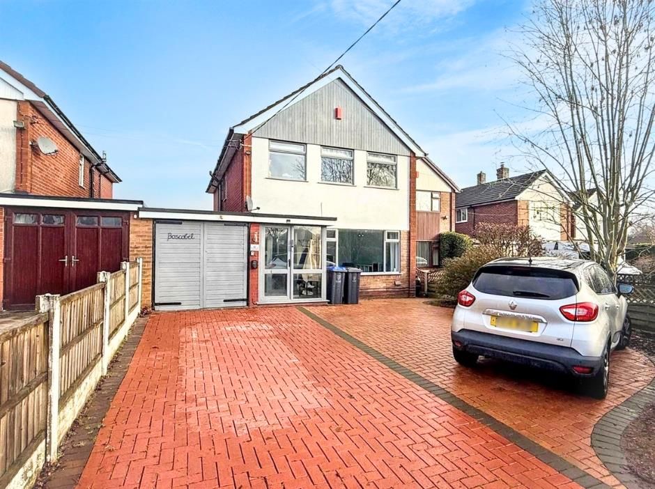 4 bed detached house for saleStation Road, Endon, Staffordshire ST9 photo 2