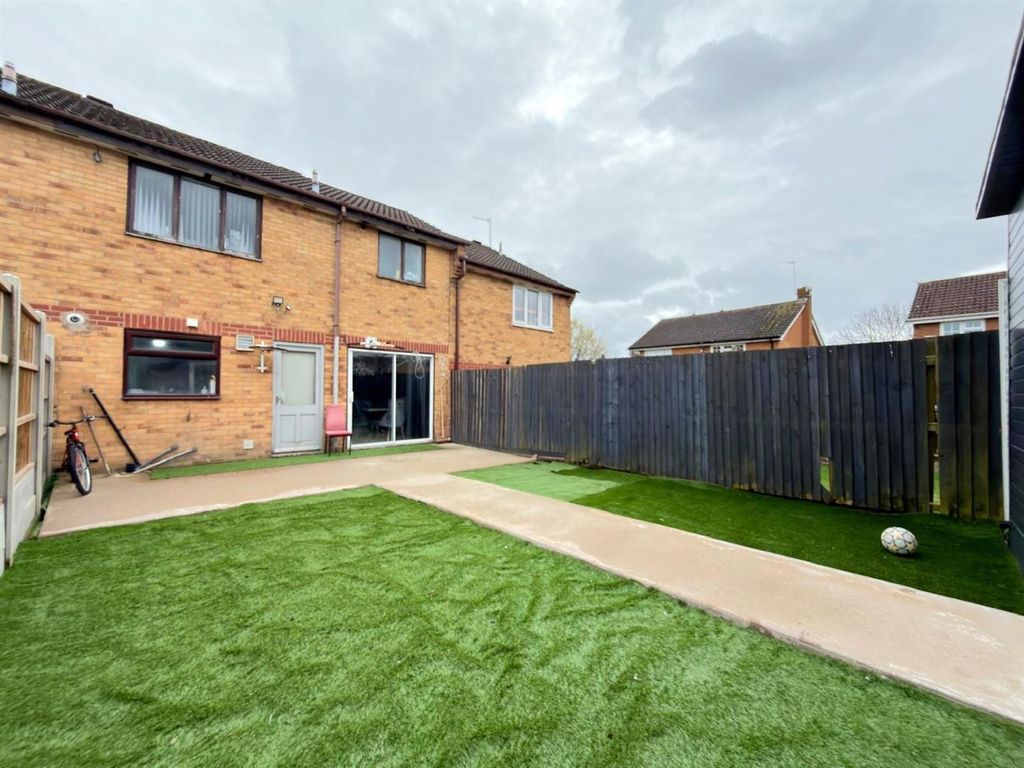 Additional image 12 of 3 bed town house for saleCranesbill Road, Hamilton, Leicester LE5