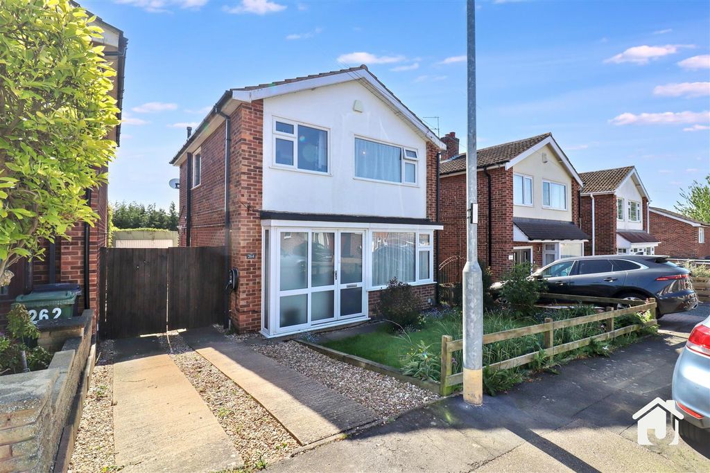 3 bed detached house for saleLink Road, Anstey LE7
