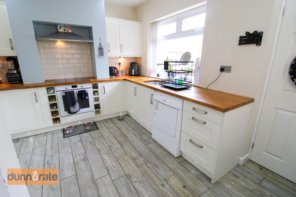 Additional image 8 of 3 bed semi-detached house for saleCourtway Drive, Sneyd Green, Stoke-On-Trent ST1