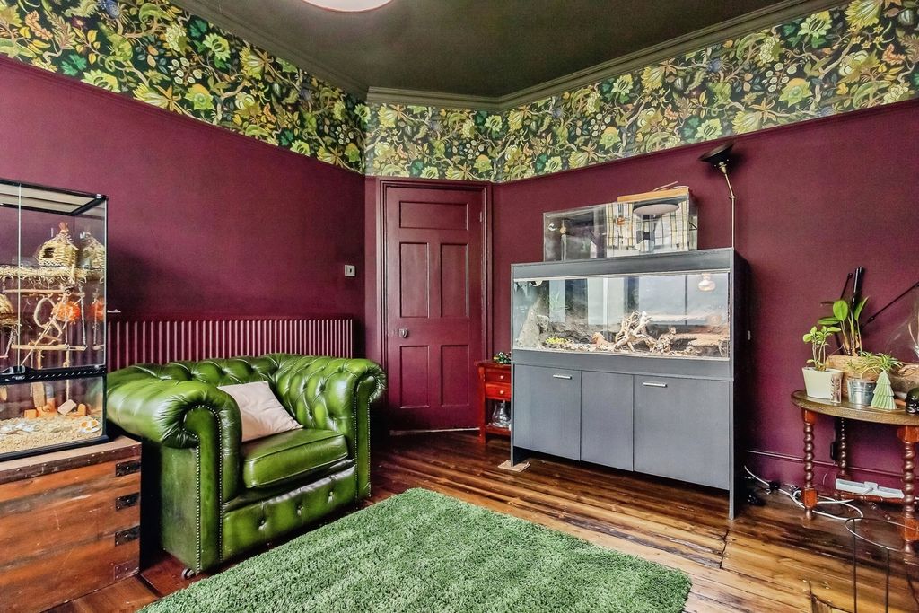Additional image 3 of 4 bed town house for saleBeaconsfield Road, Leicester, Leicestershire LE3