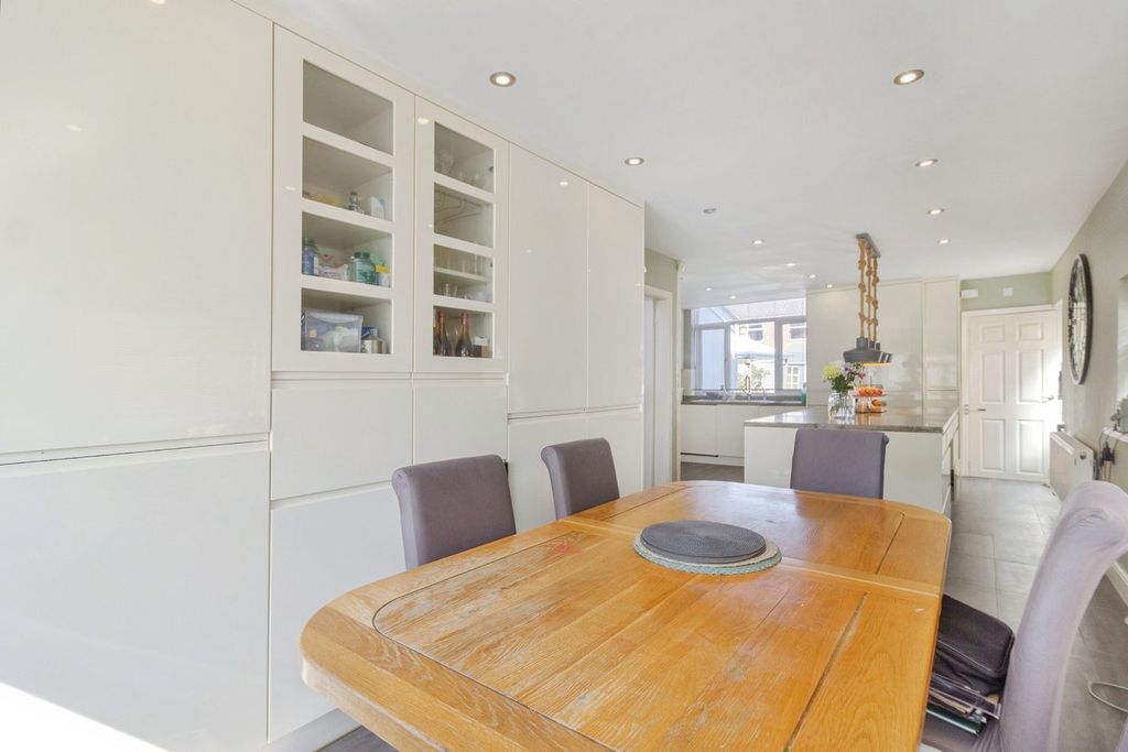 Additional image 4 of 4 bed semi-detached house for saleWestleigh Avenue, Leicester LE3
