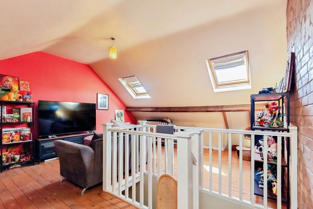 Additional image 14 of 4 bed town house for saleBeaconsfield Road, Leicester, Leicestershire LE3