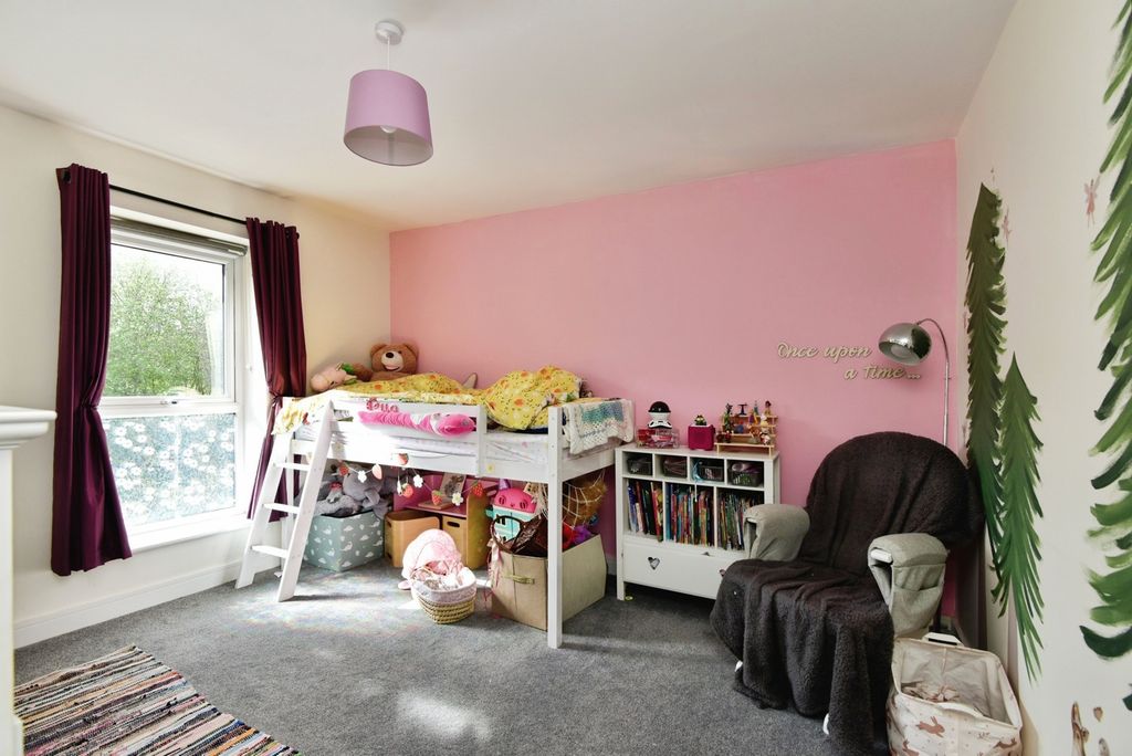 Additional image 13 of 4 bed detached house for saleShetland Drive, Newcastle, Staffordshire ST5
