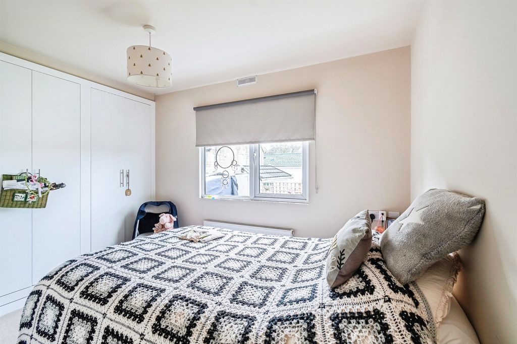 Additional image 9 of 2 bed mobile/park home for saleLycetts Orchard, Box, Corsham SN13