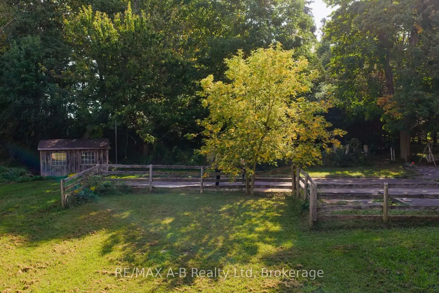 Additional image 9 of 4740 16 Line