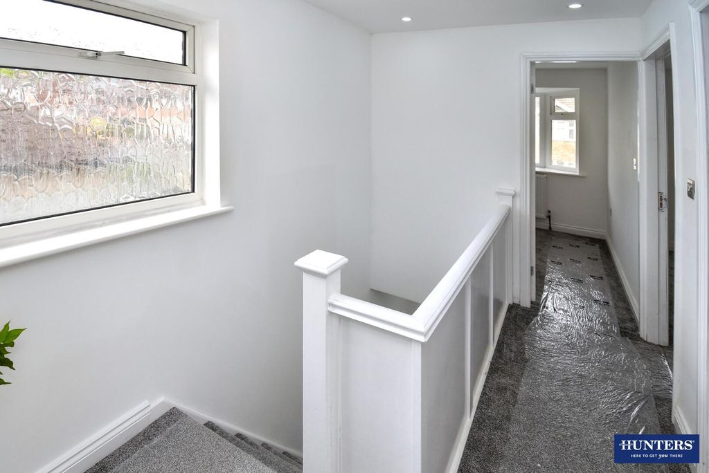 Additional image 12 of 5 bed semi-detached house for saleTythorn Drive, Wigston LE18