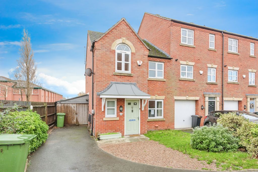 Additional image 2 of 3 bed end terrace house for saleLowes Drive, Tamworth B77