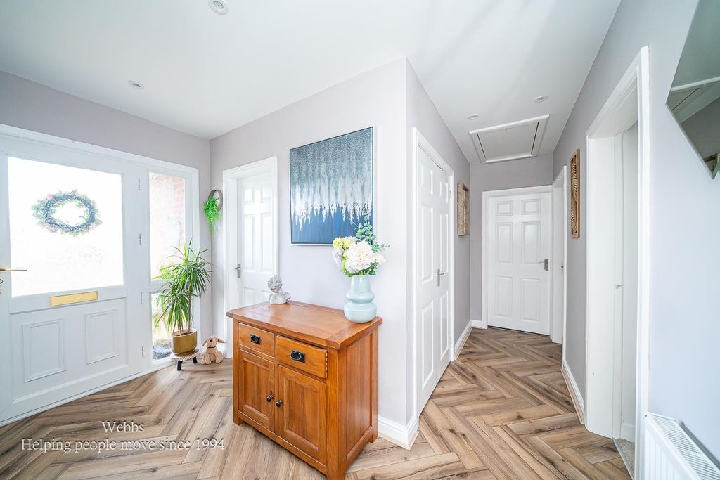 Additional image 23 of 3 bed detached bungalow for saleLichfield Drive, Great Haywood, Stafford ST18