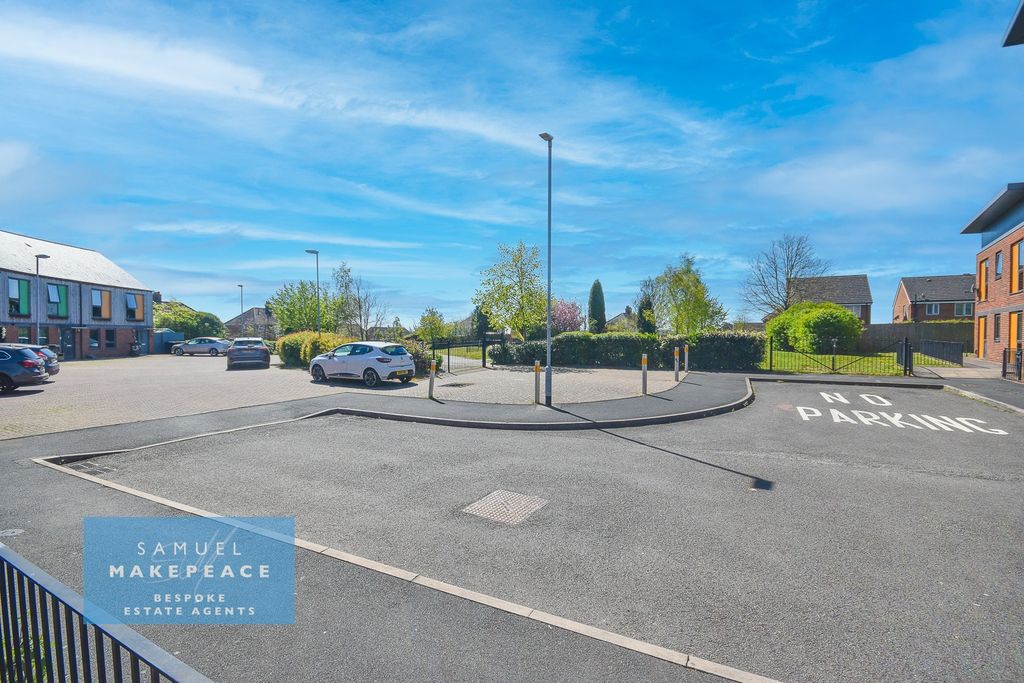 Additional image 19 of 3 bed terraced house for saleWoodcastle Crescent, Newcastle, Staffordshire ST5