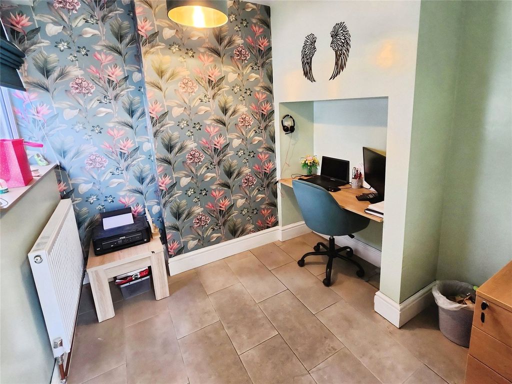 Additional image 8 of 3 bed semi-detached house for saleCentral Road, Hugglescote, Coalville, Leicestershire LE67