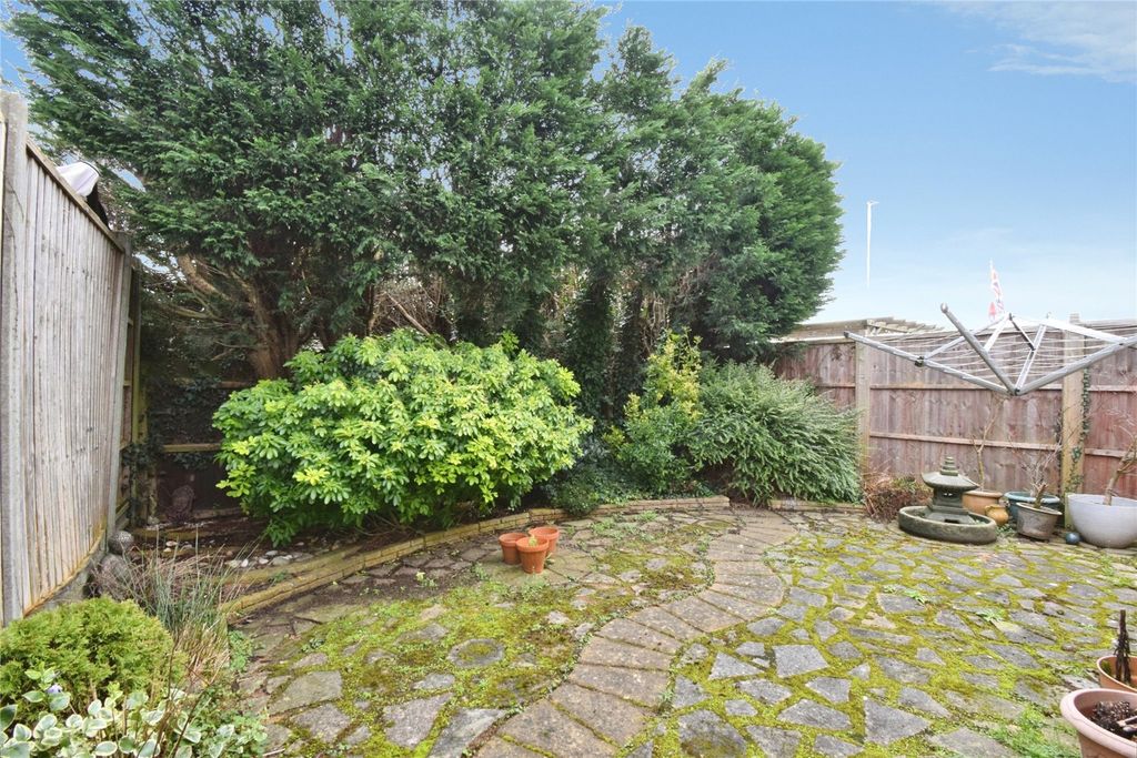 Additional image 19 of 3 bed semi-detached house for saleMilton Close, Wigston, Leicestershire LE18