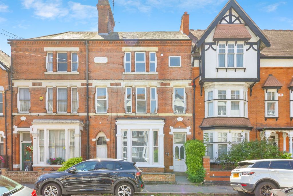 5 bed terraced house for saleWestleigh Road, Leicester LE3