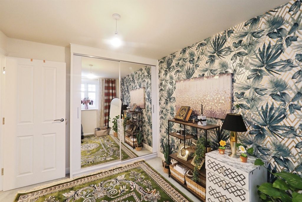 Additional image 13 of 3 bed semi-detached house for saleBrookes Crescent, Hugglescote, Coalville LE67